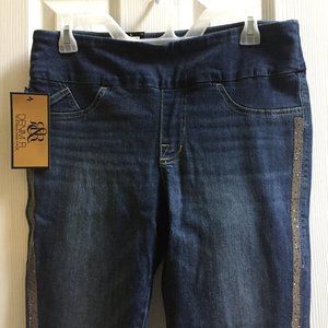 Rock & Republic Fever jeans size 12 Short